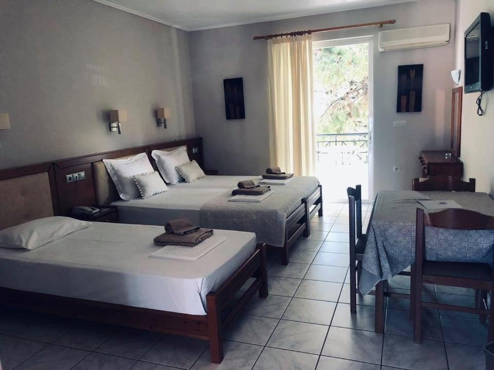 Calypso Beach Hotel Loutra Edipsou  Ngoại thất bức ảnh